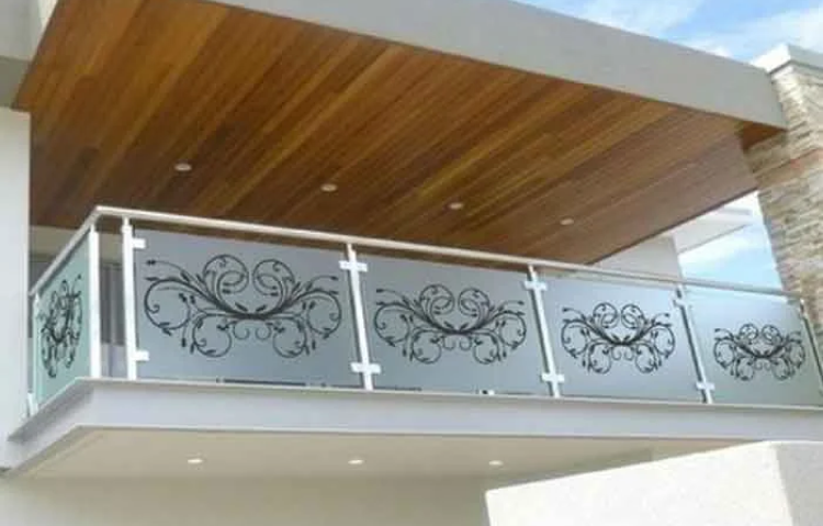 Balcony and Fence Railings